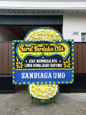 Papan Bunga Duka di Tuguwaji