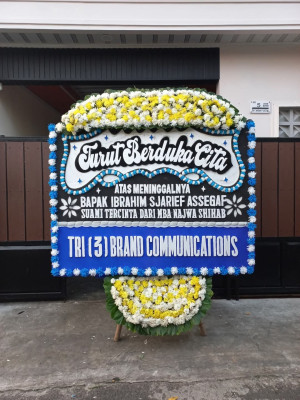 Papan Bunga Duka di Tuguwaji